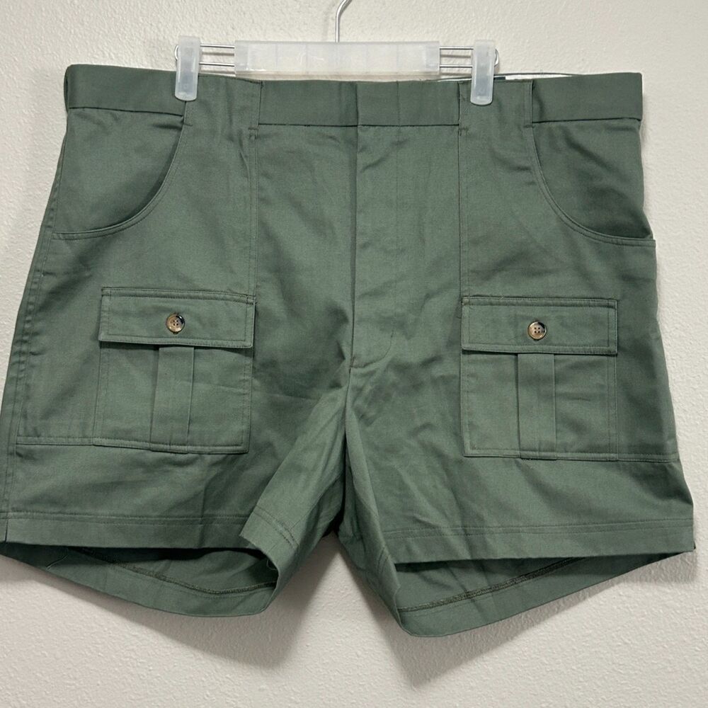 Lord & Taylor Mens Cargo Shorts Size 42 Green NWT